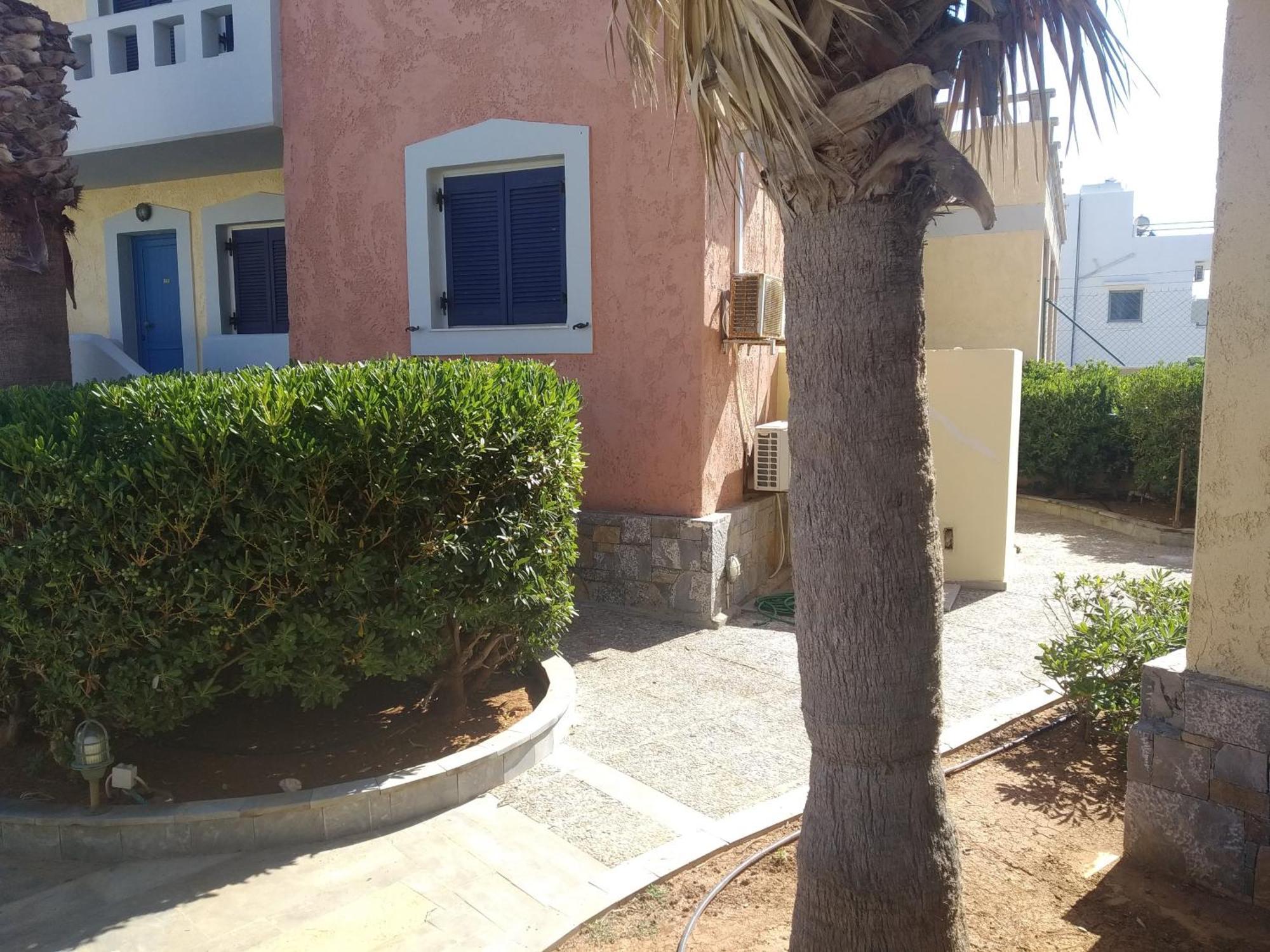 Niros Beachfront Aparthotel Kokkini Hani 外观 照片