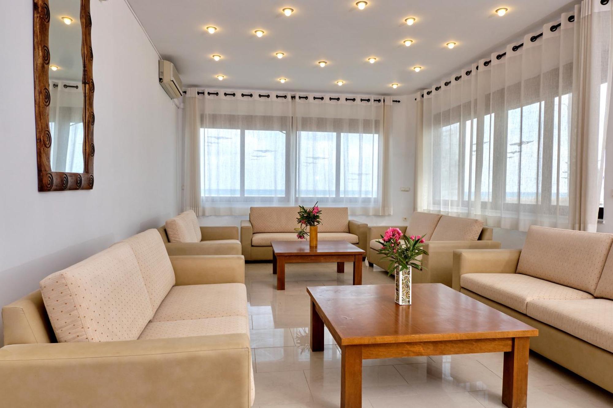 Niros Beachfront Aparthotel Kokkini Hani 外观 照片