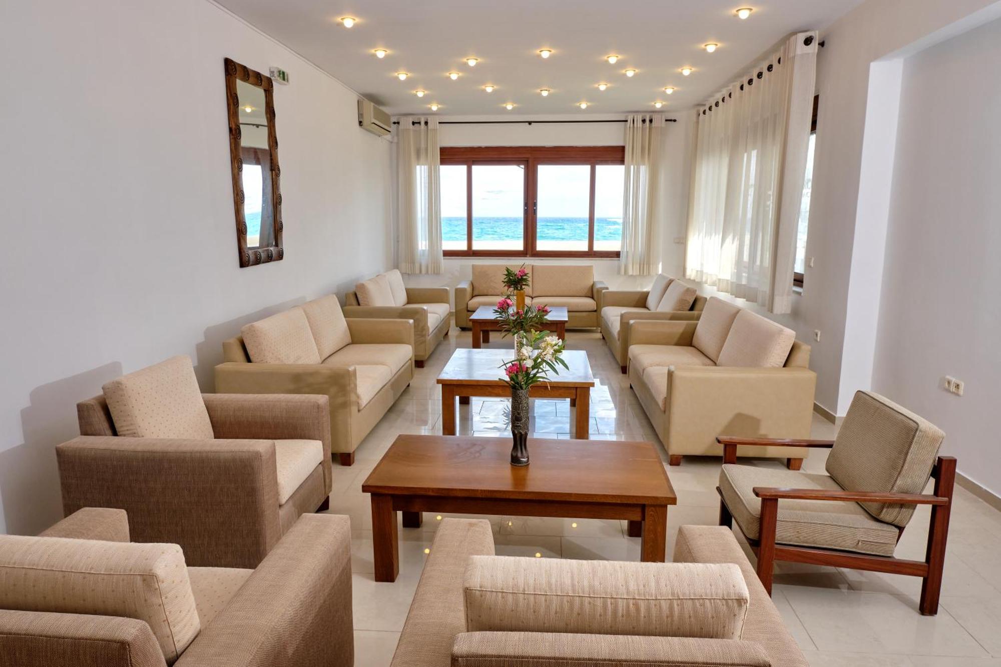 Niros Beachfront Aparthotel Kokkini Hani 外观 照片