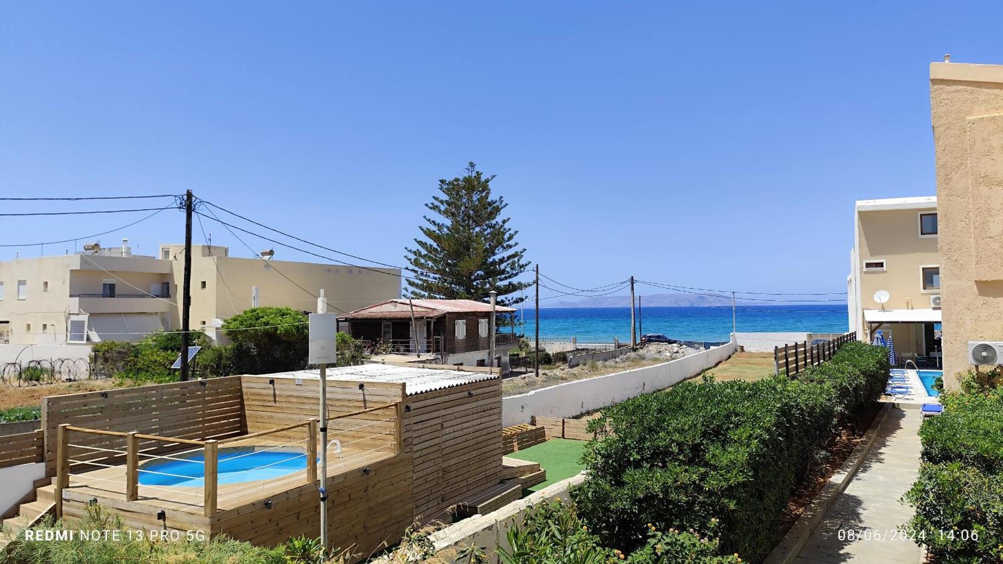 Niros Beachfront Aparthotel Kokkini Hani 外观 照片
