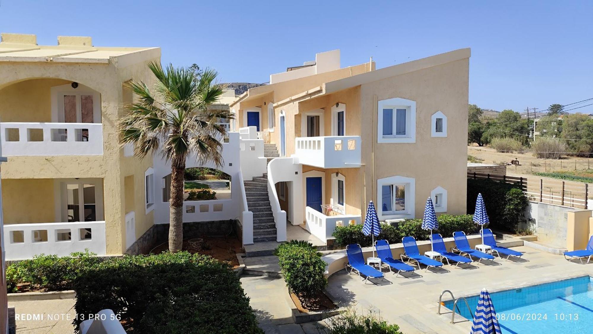 Niros Beachfront Aparthotel Kokkini Hani 外观 照片