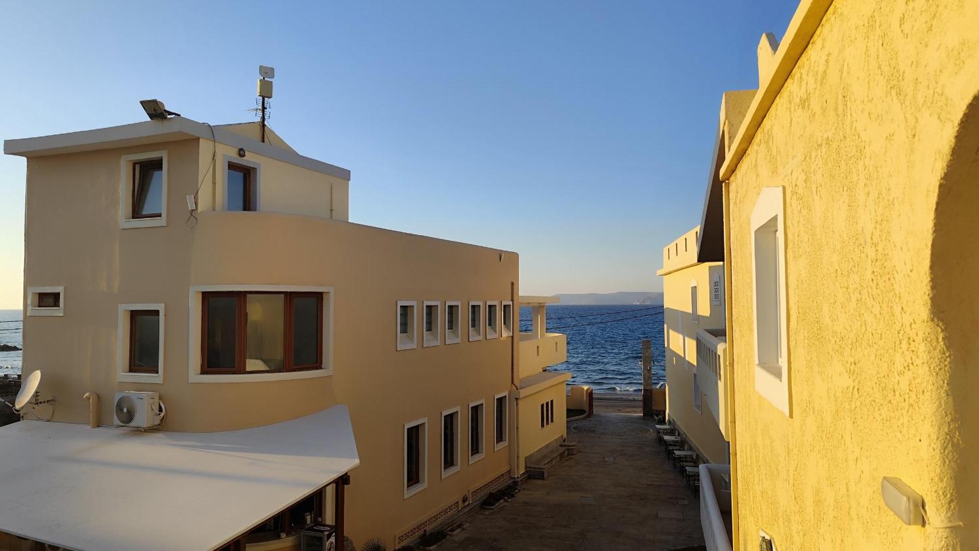 Niros Beachfront Aparthotel Kokkini Hani 外观 照片