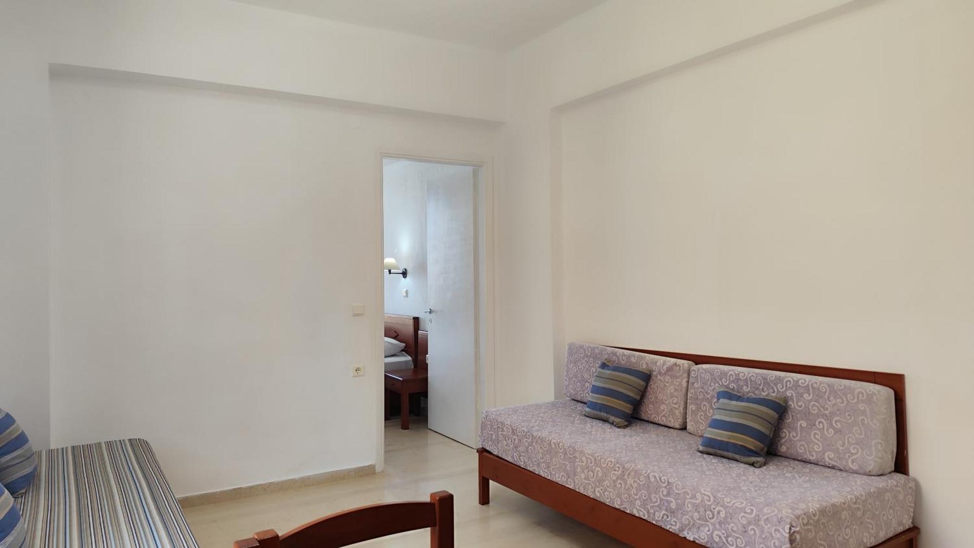 Niros Beachfront Aparthotel Kokkini Hani 客房 照片